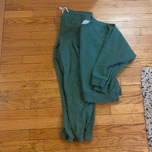 GAP Green Sweat Set
